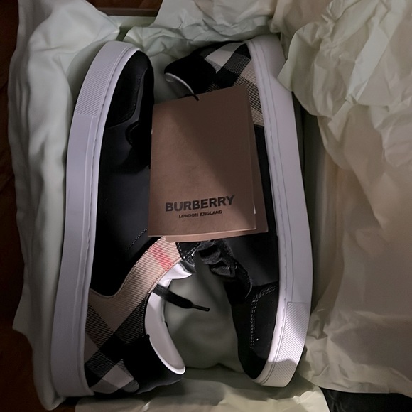 Burberry Leather, Suede and House Check Cotton Sneakers - Picture 6 of 6